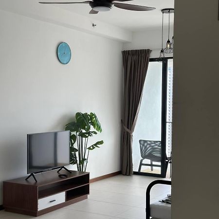 The Landmark Comfort Relax Spacious Sea View By Iz Tanjung Tokong Dış mekan fotoğraf