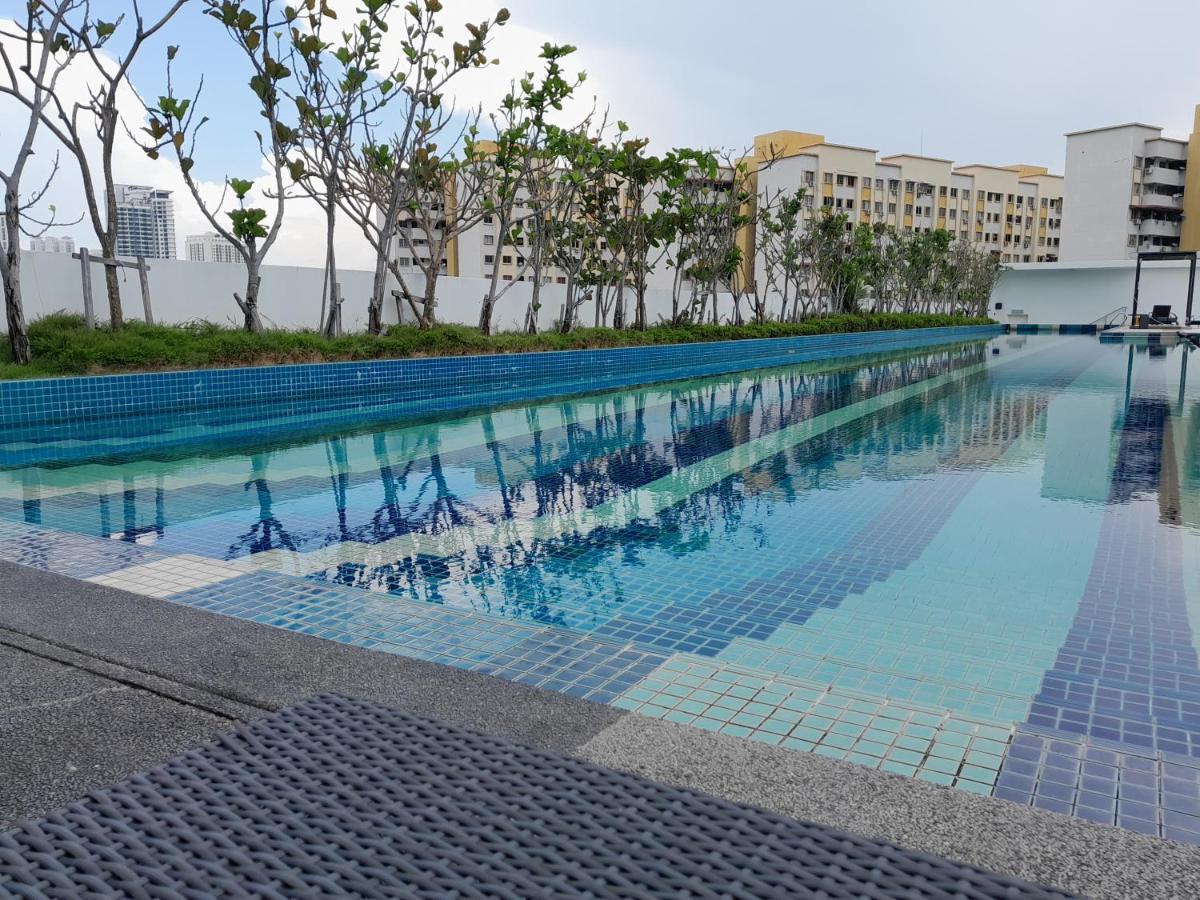 The Landmark Comfort Relax Spacious Sea View By Iz Tanjung Tokong Dış mekan fotoğraf