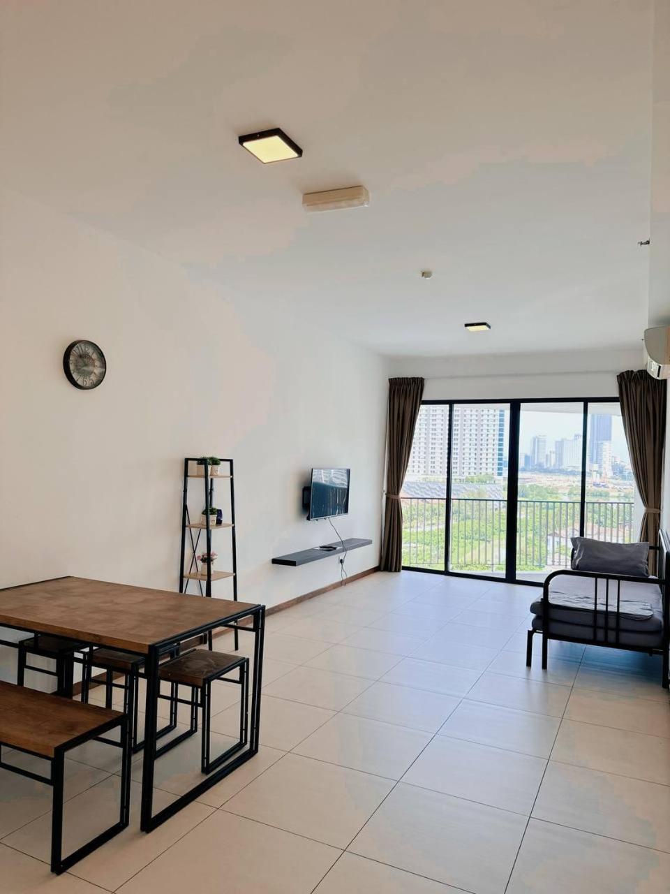 The Landmark Comfort Relax Spacious Sea View By Iz Tanjung Tokong Dış mekan fotoğraf